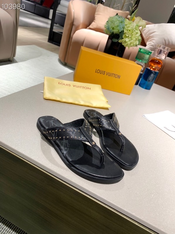 LV $50 gallery