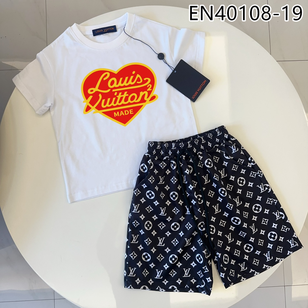 LV $50 gallery