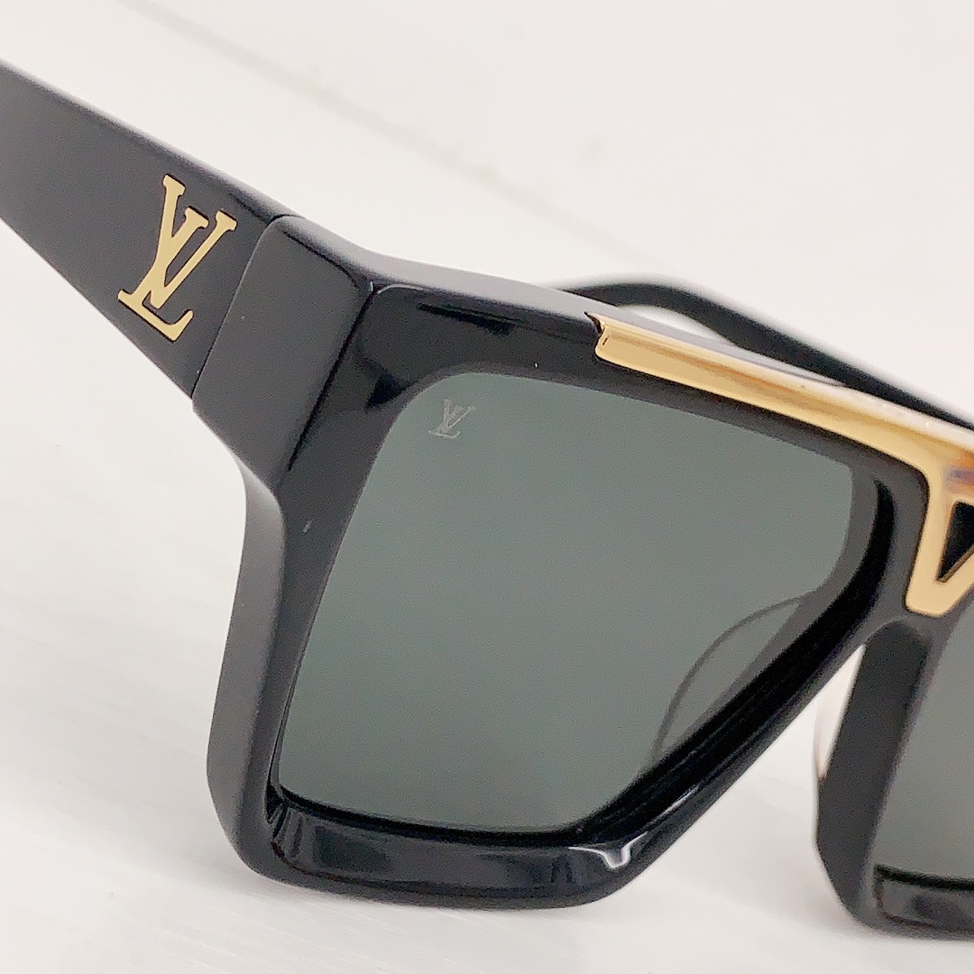 LV gallery