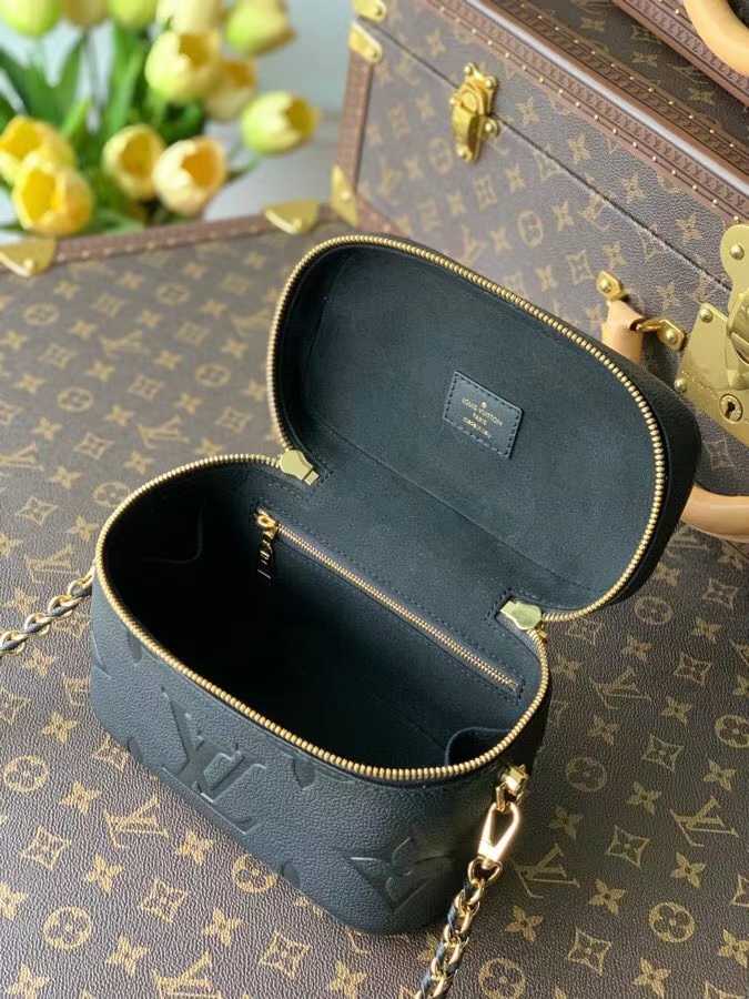 LV gallery