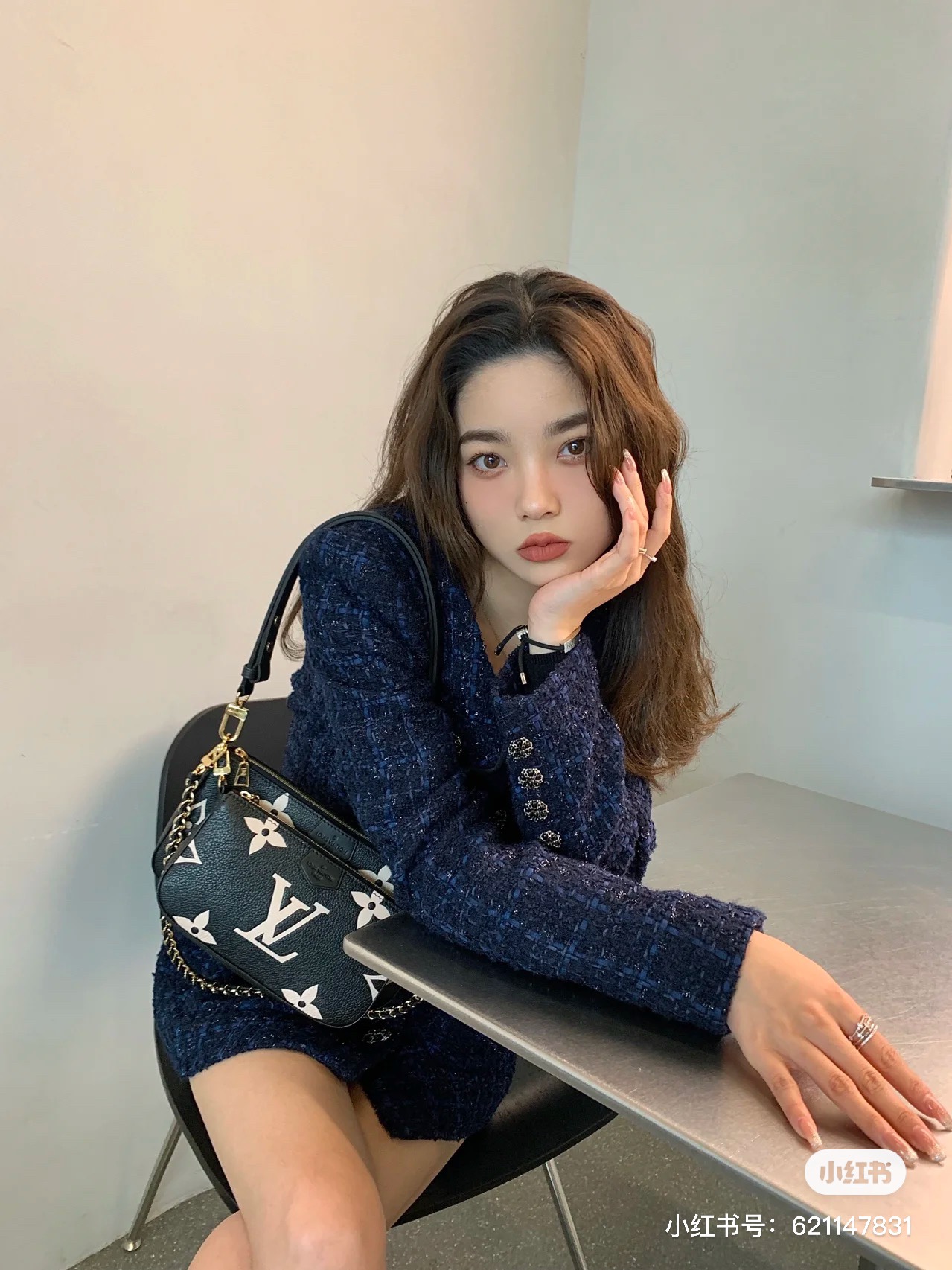 LV gallery