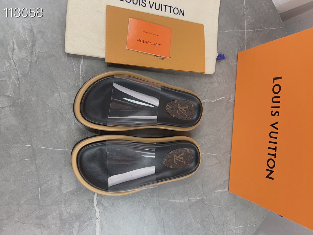 LV $61 gallery