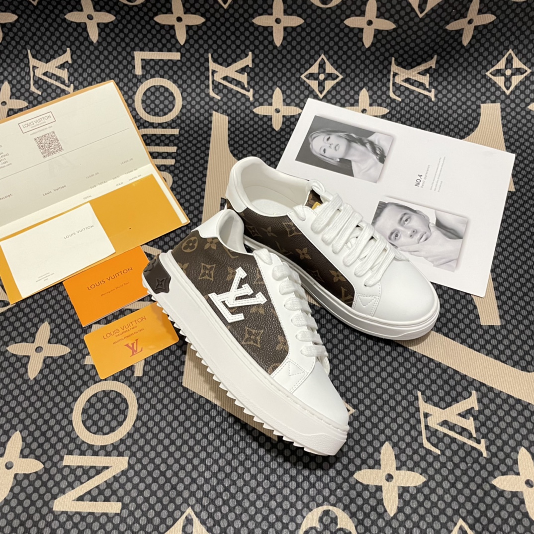 LV gallery
