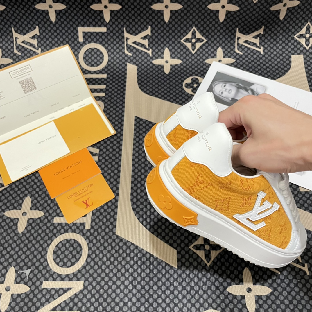 LV gallery