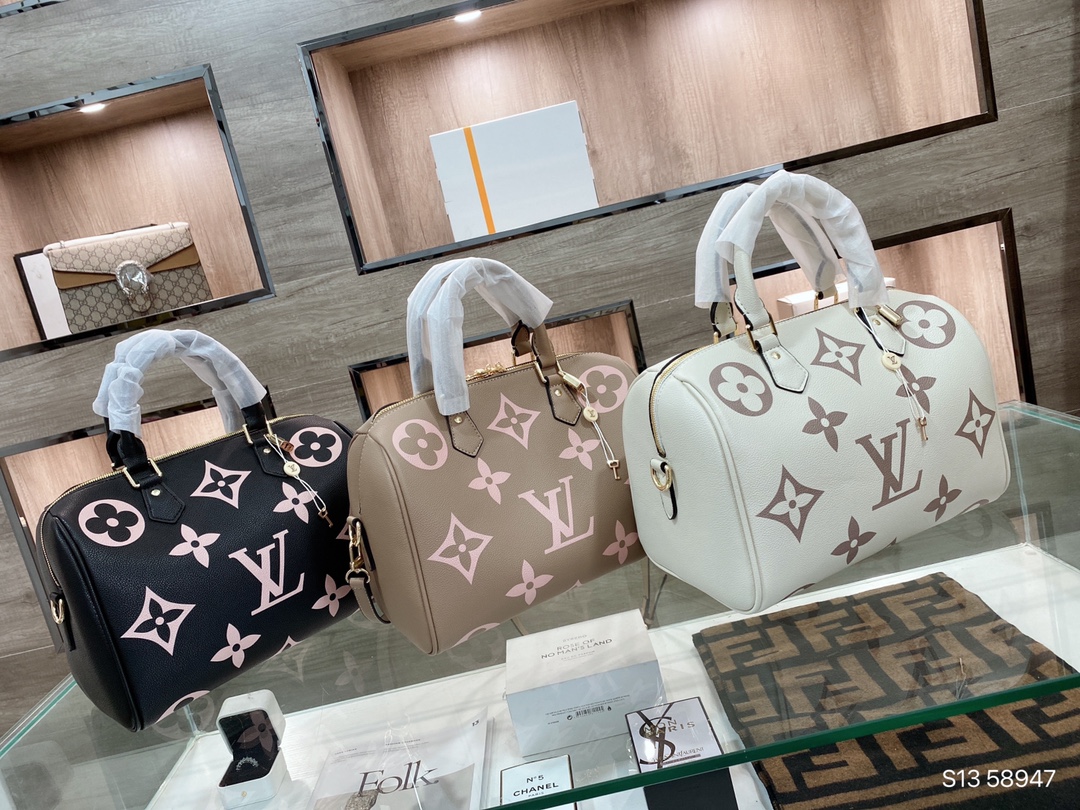 LV gallery