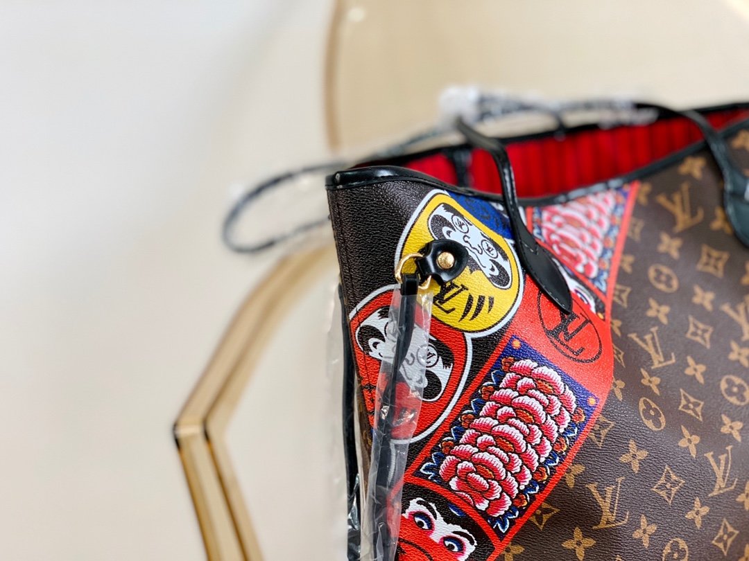 LV gallery
