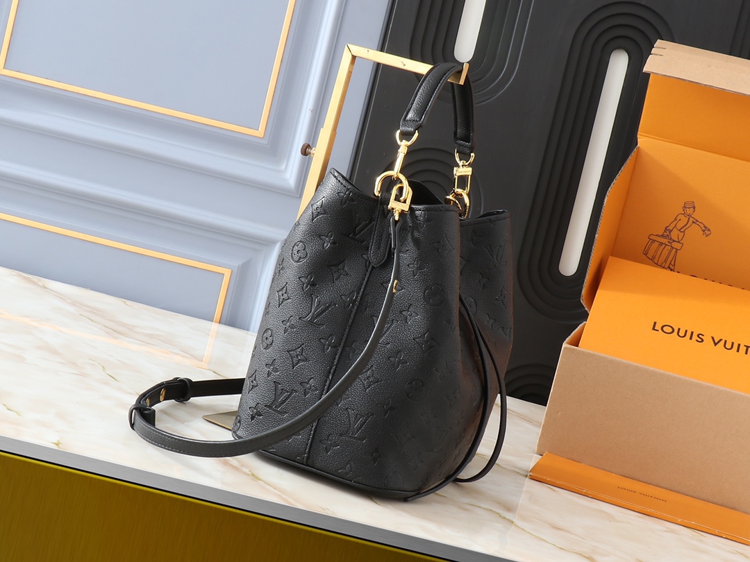 LV gallery