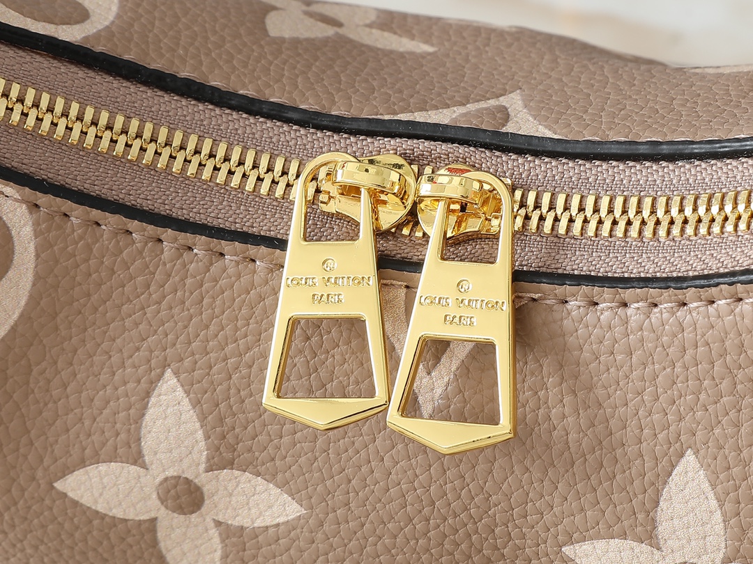 LV $66 gallery