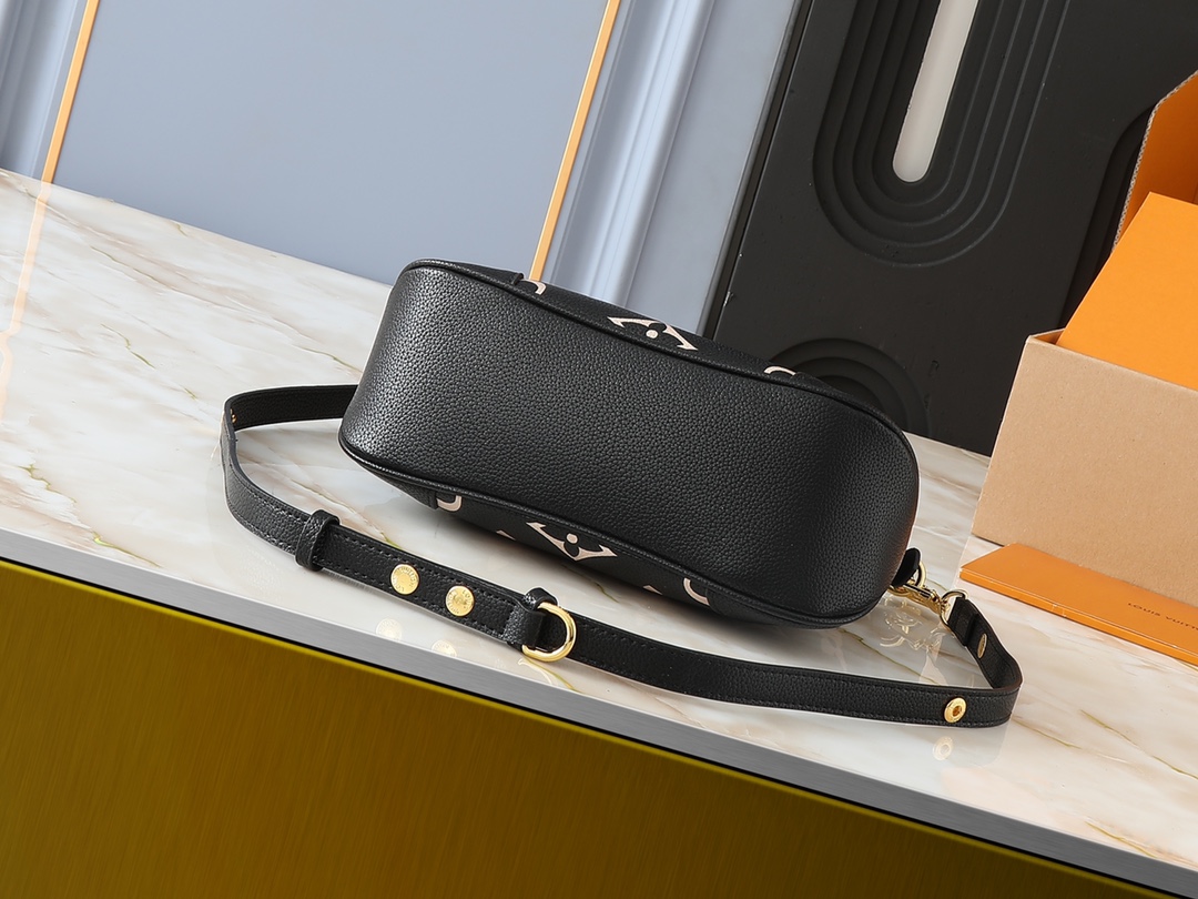 LV $66 gallery
