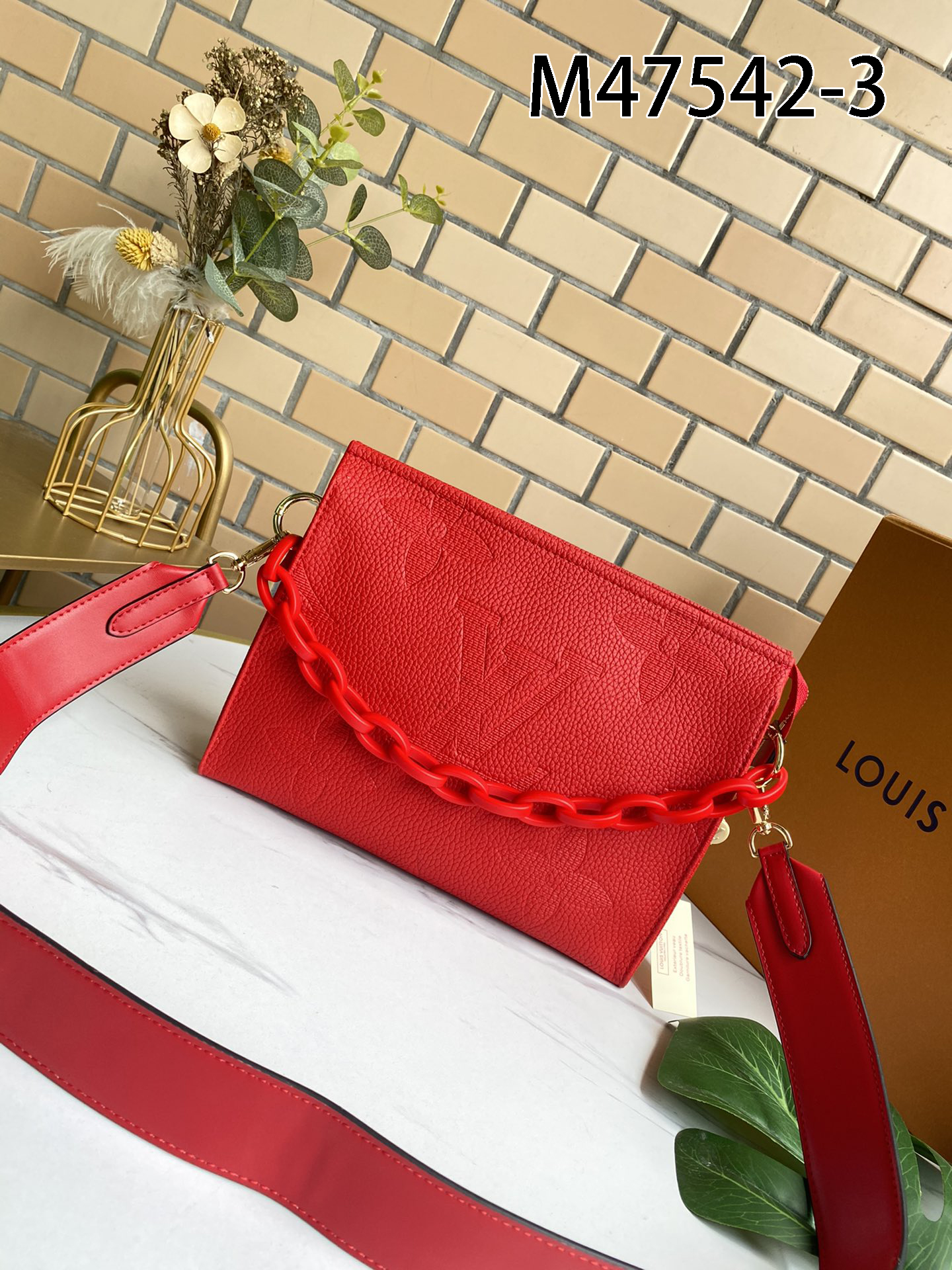 LV gallery