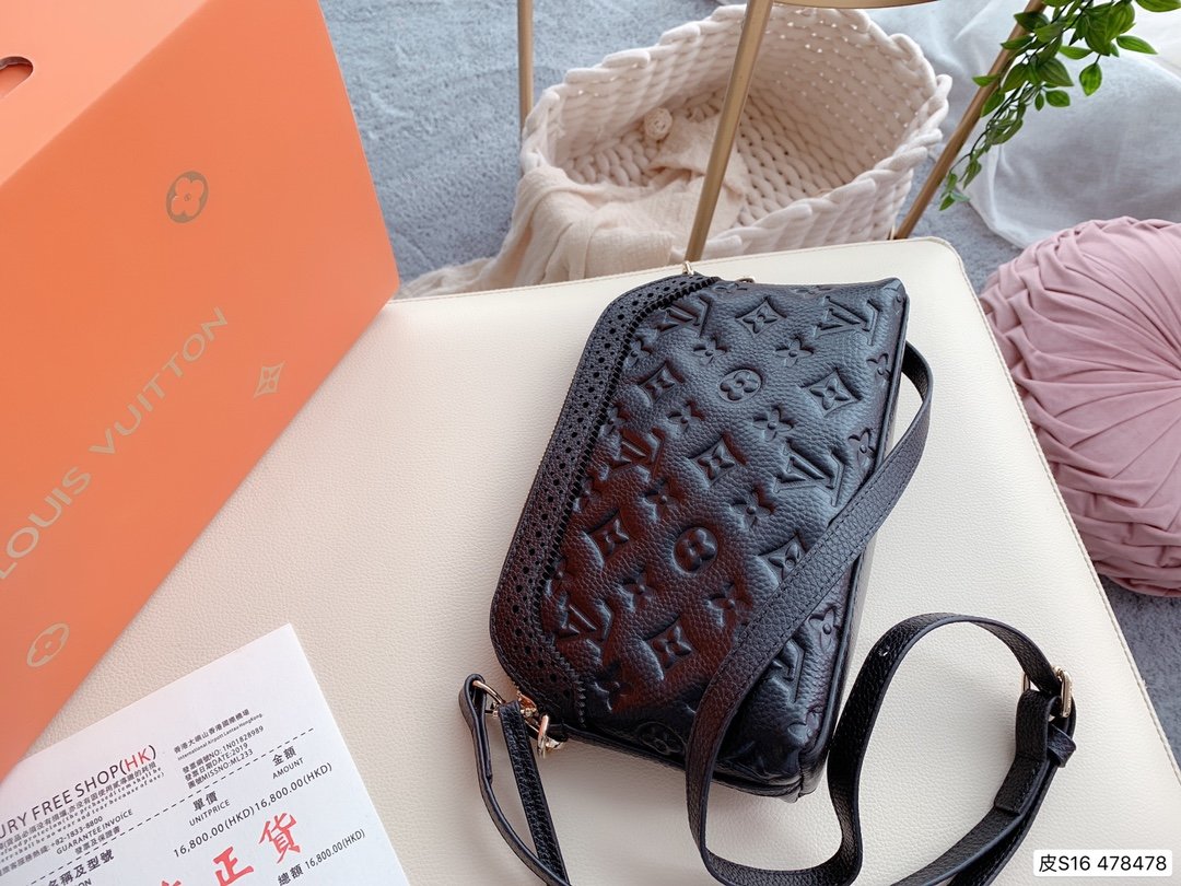 LV gallery