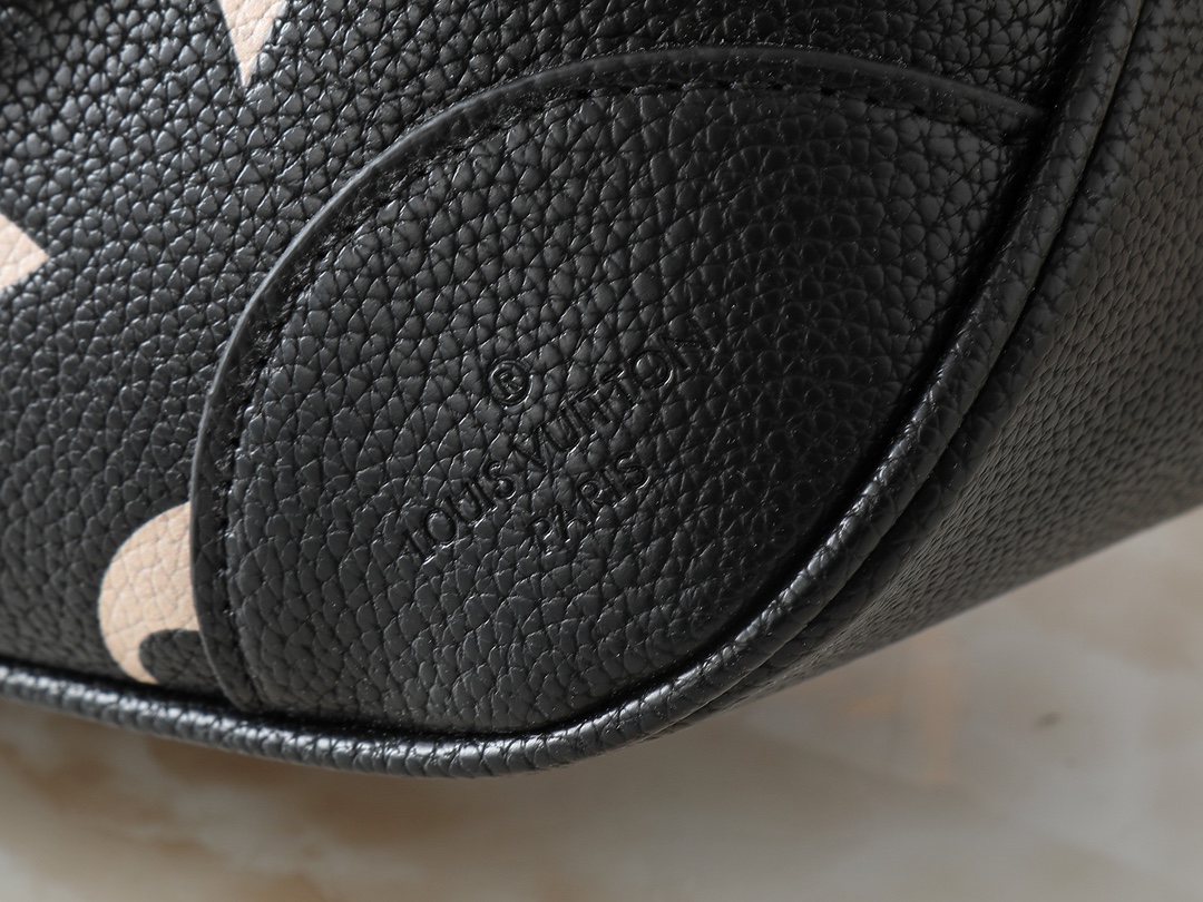 LV $66 gallery