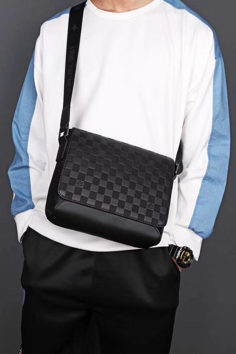 LV $66 gallery