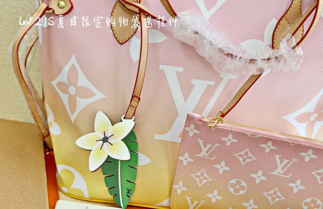 LV gallery