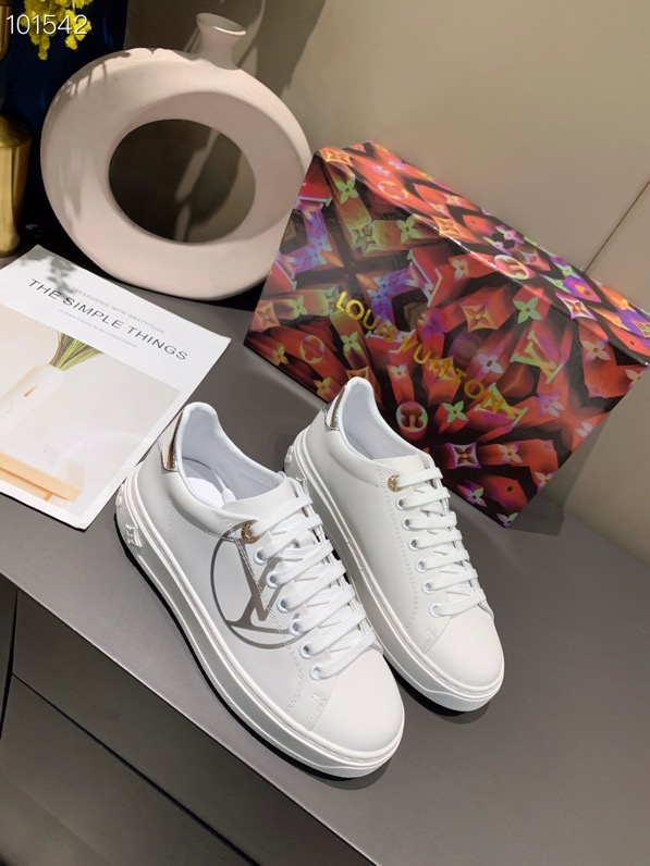 LV gallery