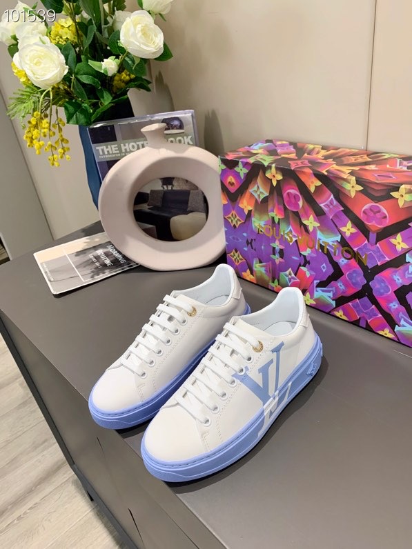 LV gallery