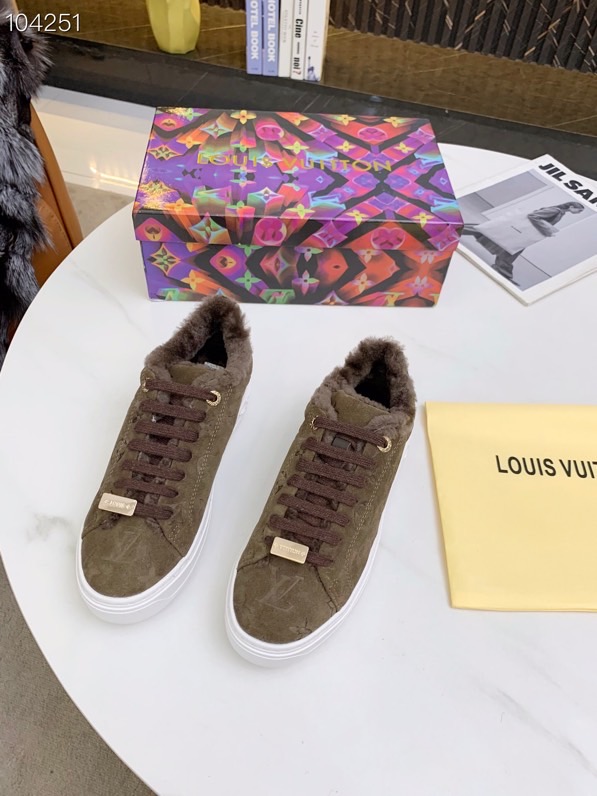 LV gallery