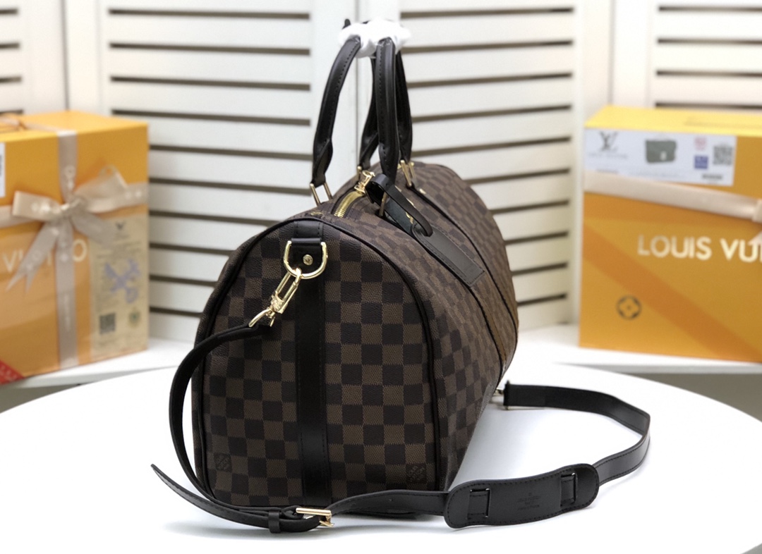 LV $95 gallery