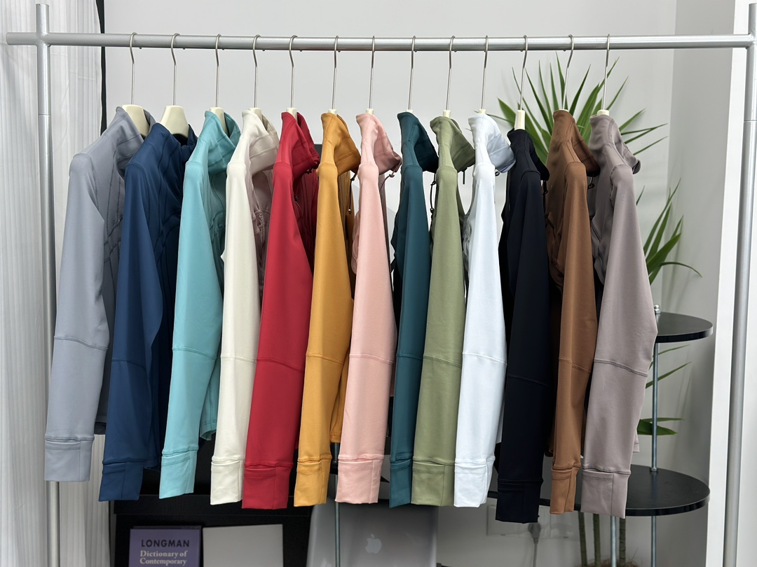 Lululemon gallery