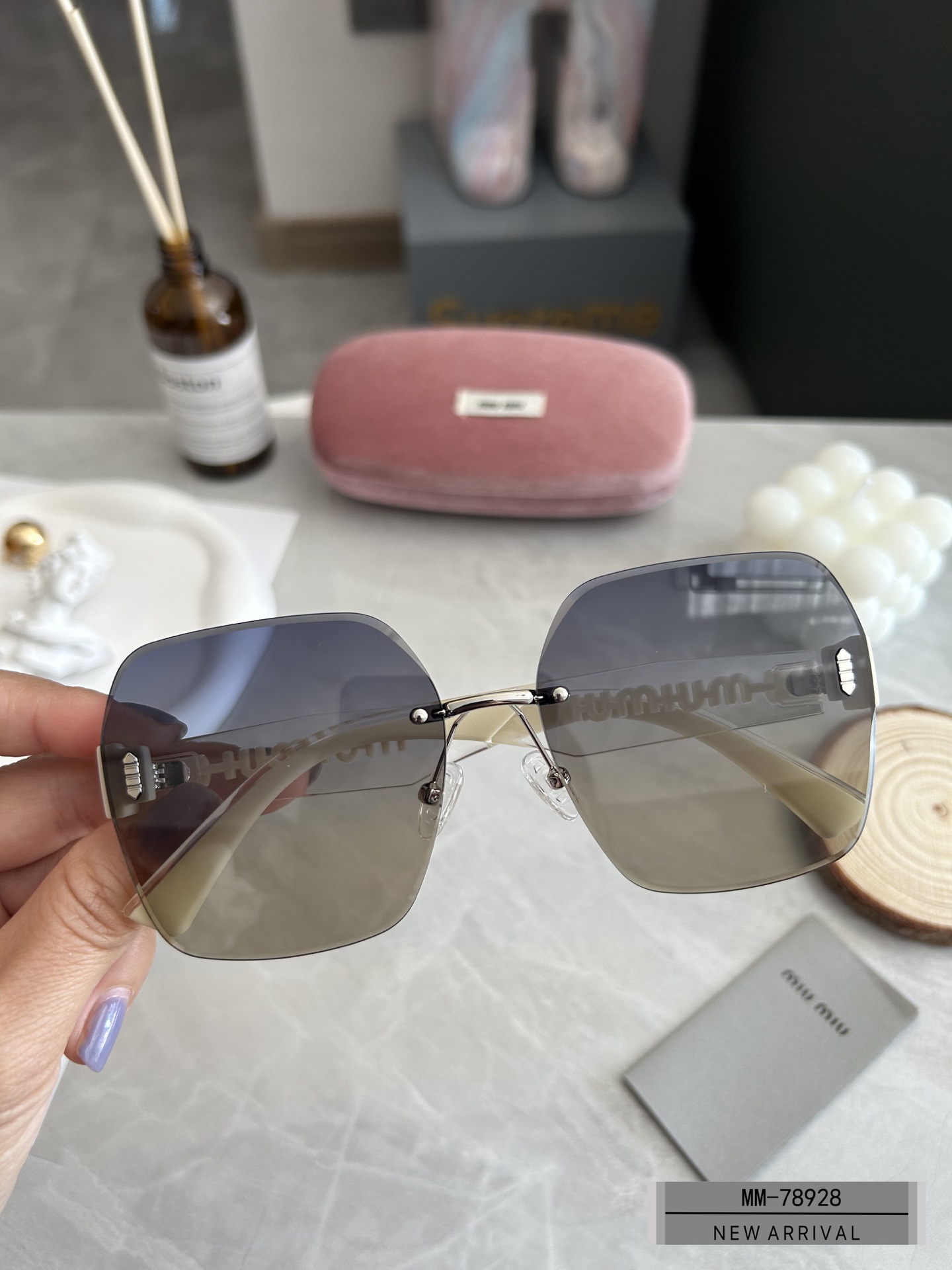 MIUMIU $32 gallery