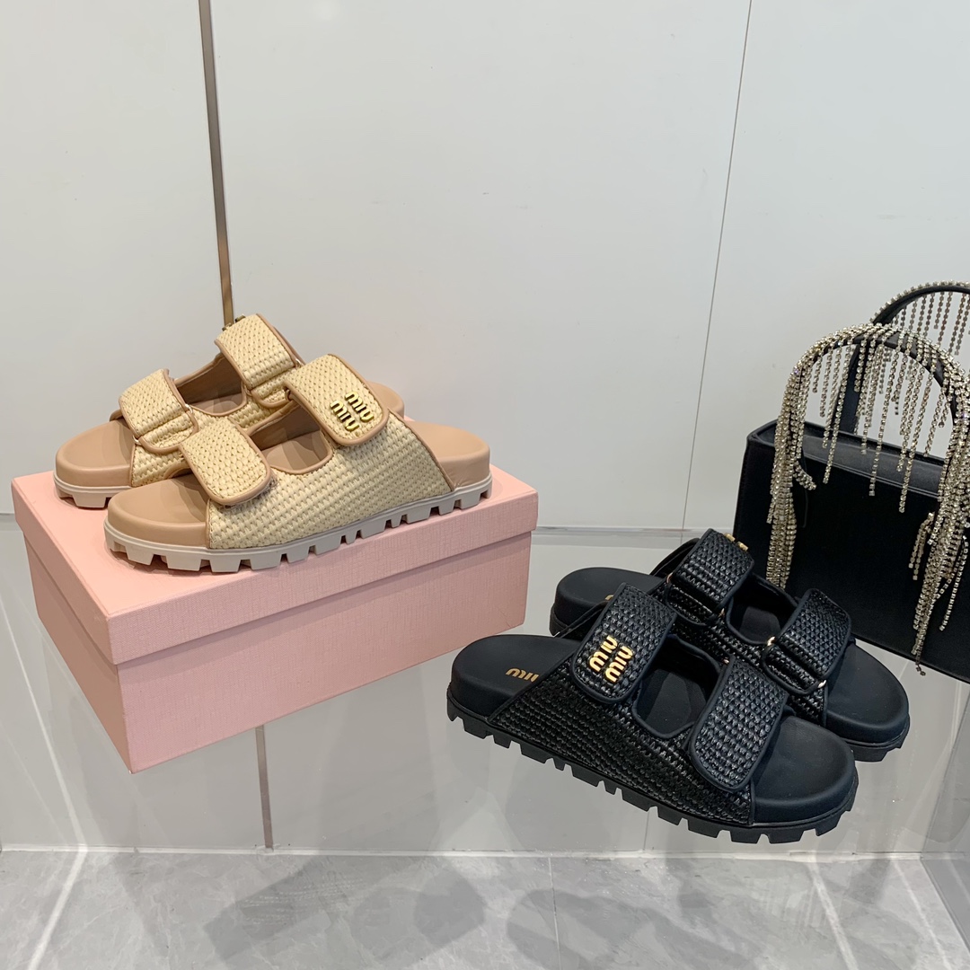 MiuMiu gallery