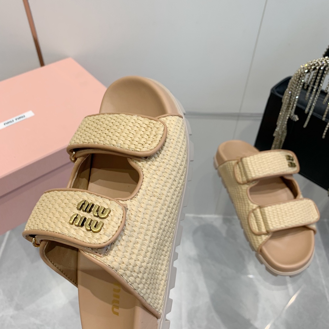 MiuMiu gallery