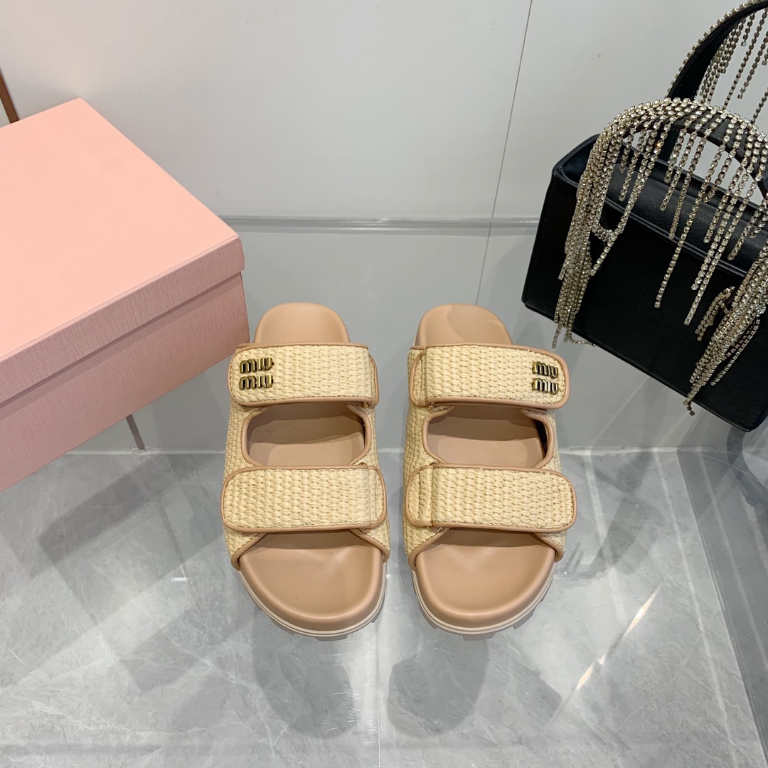 MiuMiu gallery