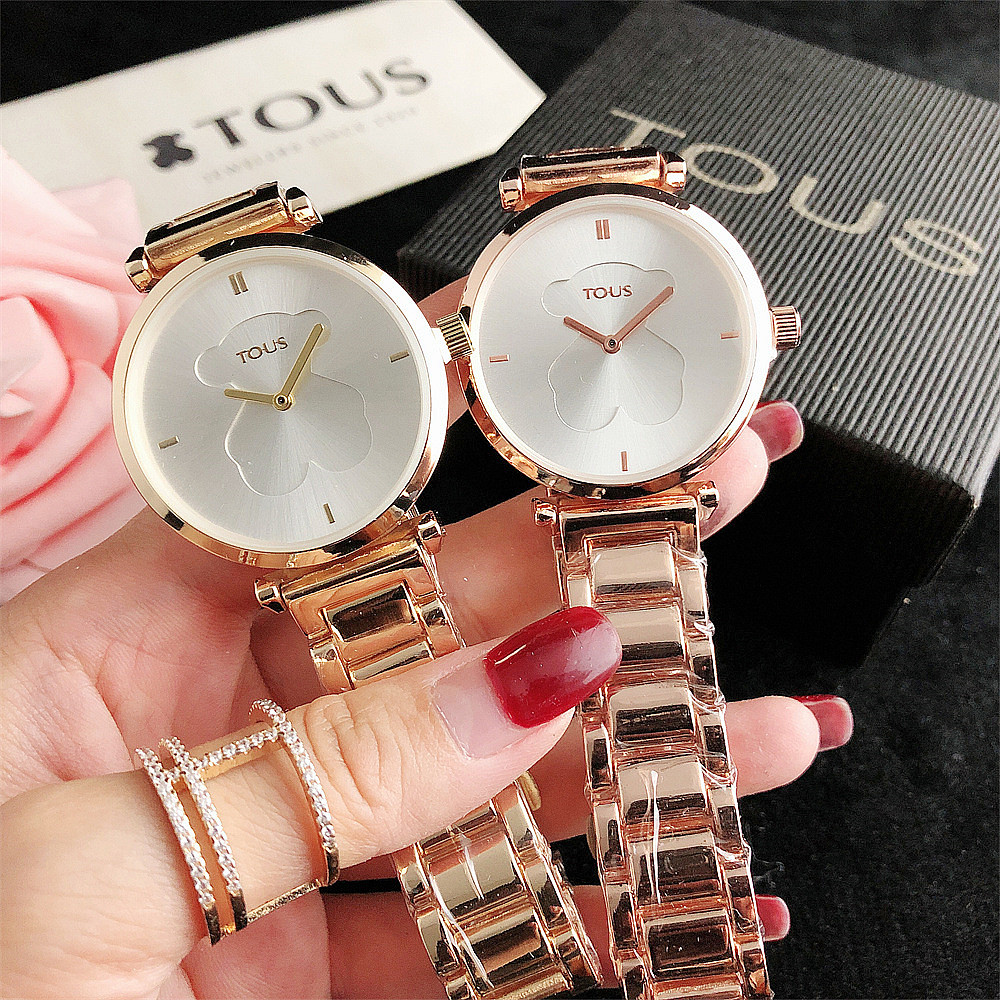 Tous $14 gallery