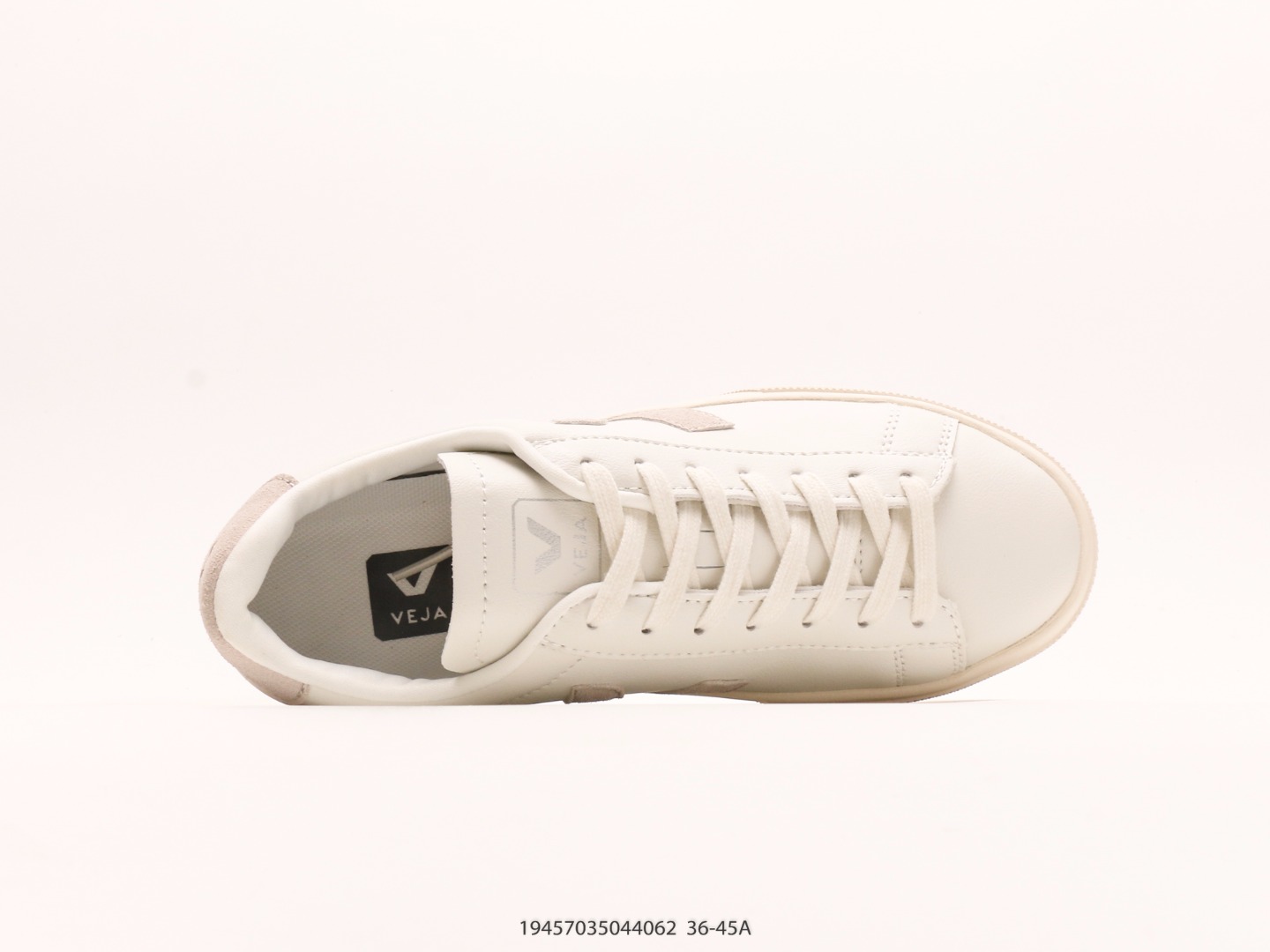 VEJA $59 gallery