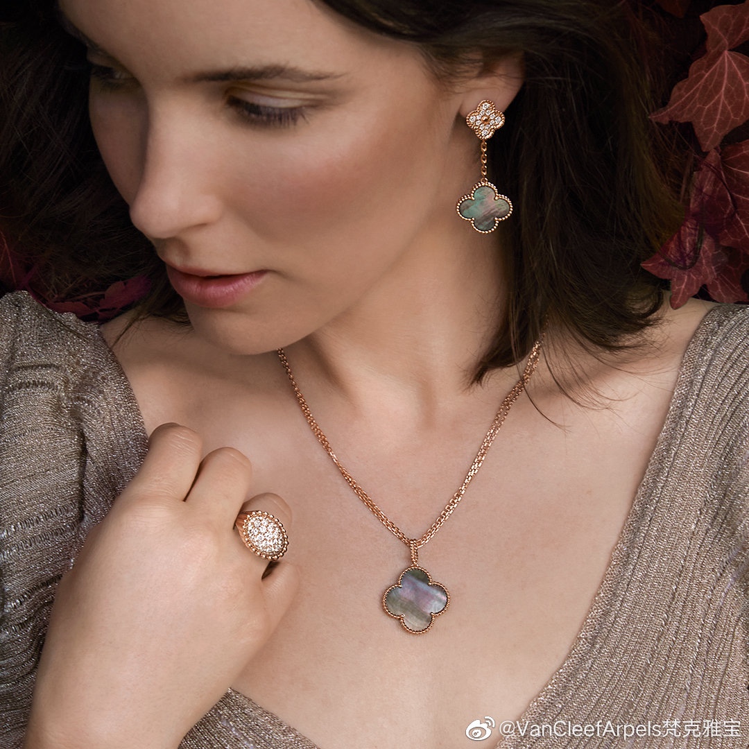 Van Cleef & Arpels gallery