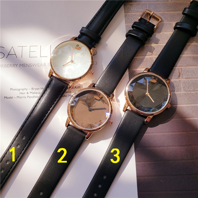 ..SWARO.VSKI $21 gallery