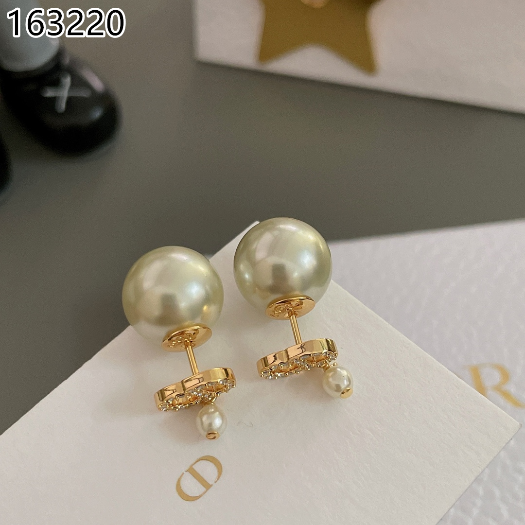 DR $27 gallery