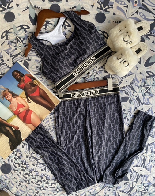 DR $28 gallery