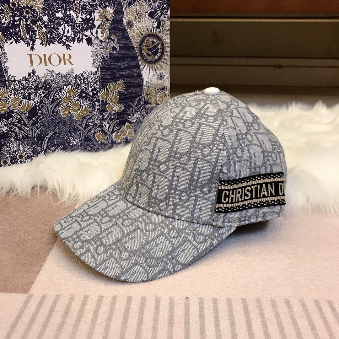 DR $28 gallery