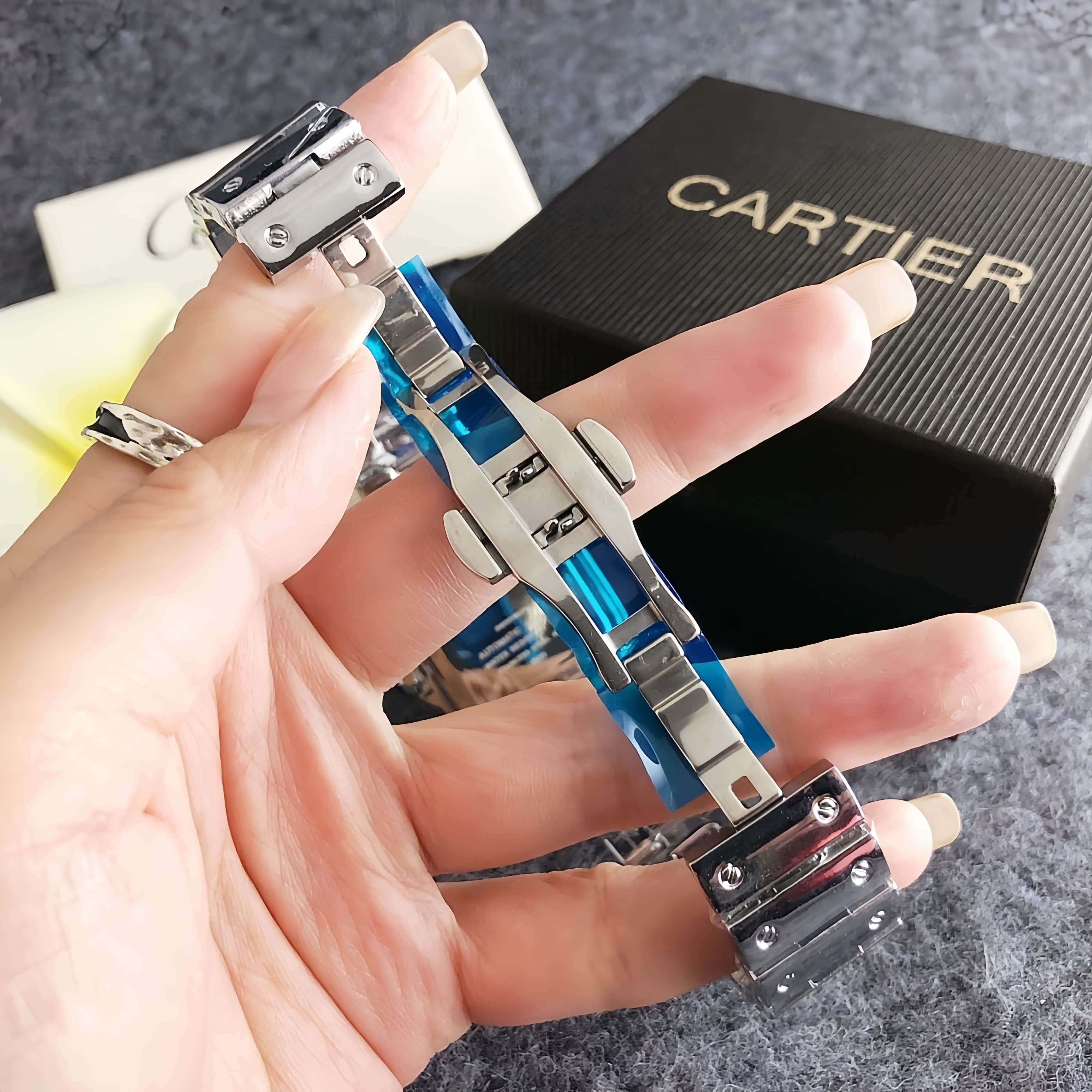 Car.tier $18 gallery