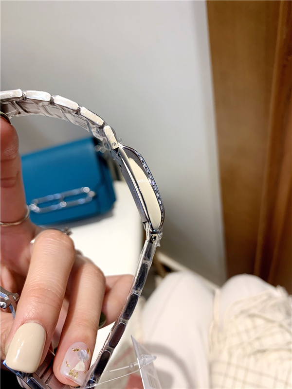 Car.tier $39 gallery