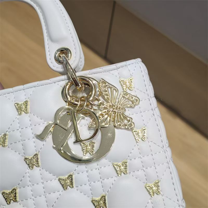 Z6878 Dior gallery