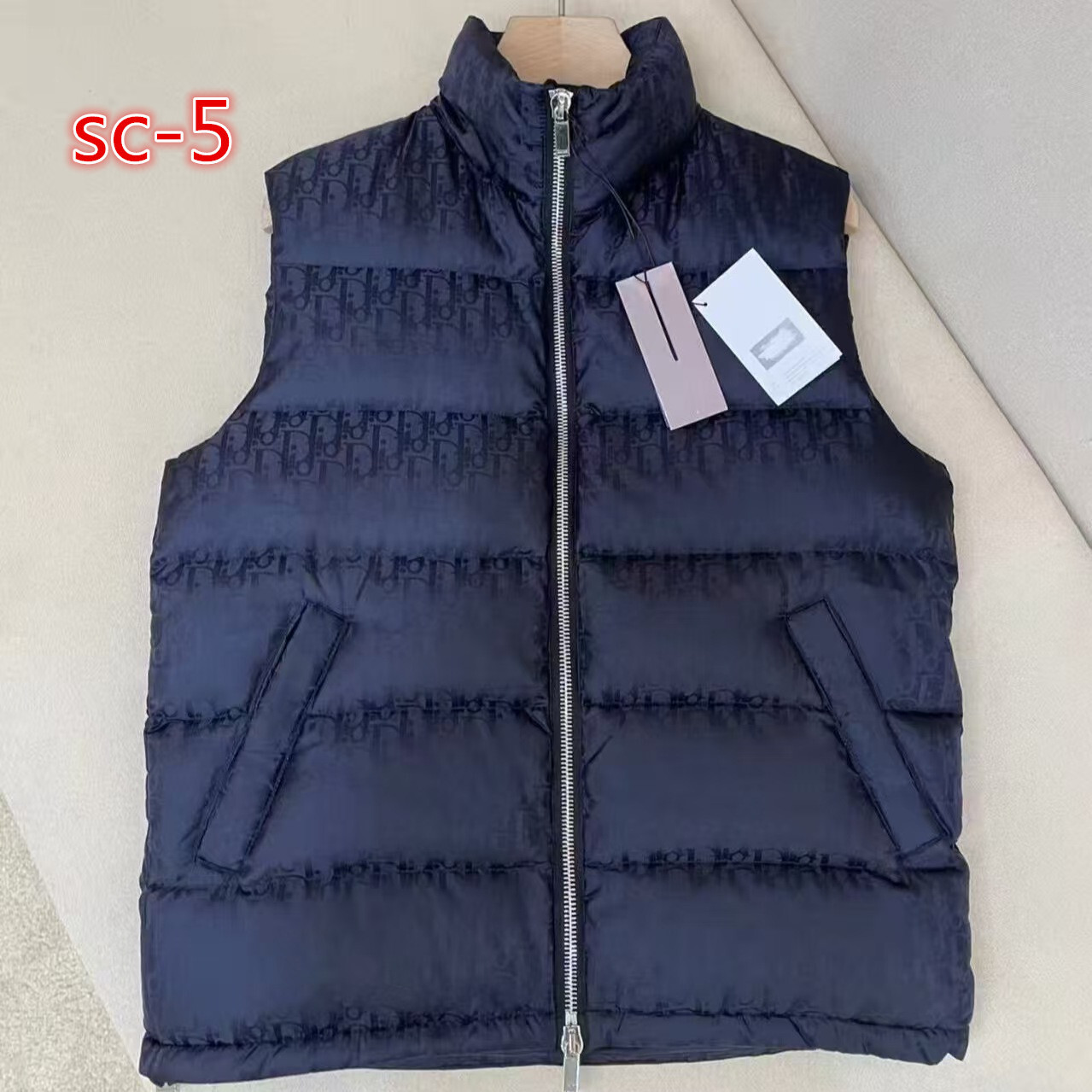 Z7460 Dior 55$ gallery