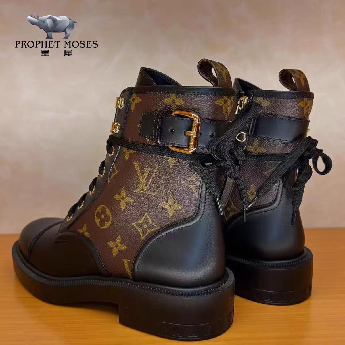 Z7700-99.99$ gallery