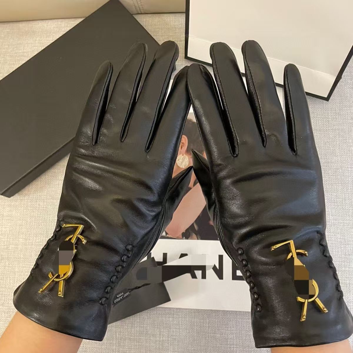 Z7702 YSL 45.99$ gallery