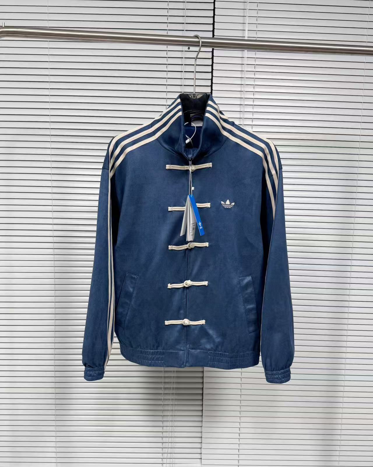 Z7738-59.99$  Adidas, cotton material gallery