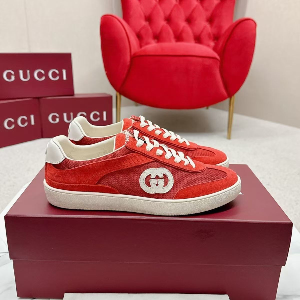 Z7757-65.99$  Gucci gallery