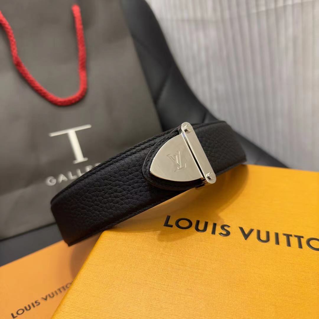 Z7783 LV 45$ gallery