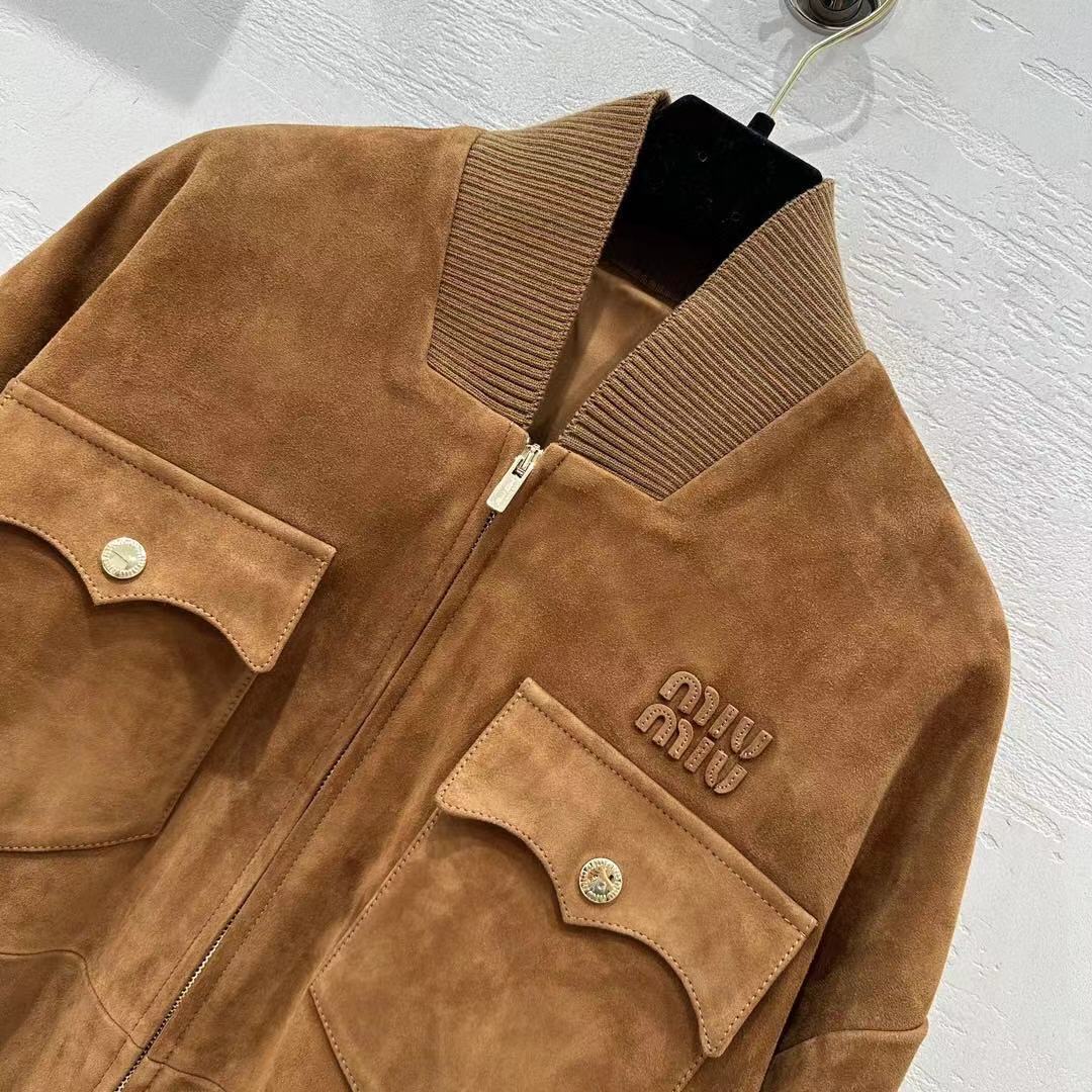 Z7784 MIUMIU 118$ gallery