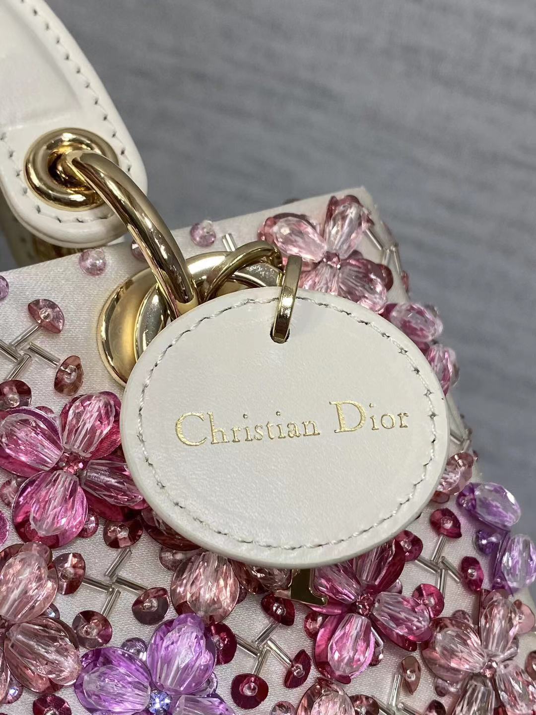 Z7786 DIOR 85$ gallery