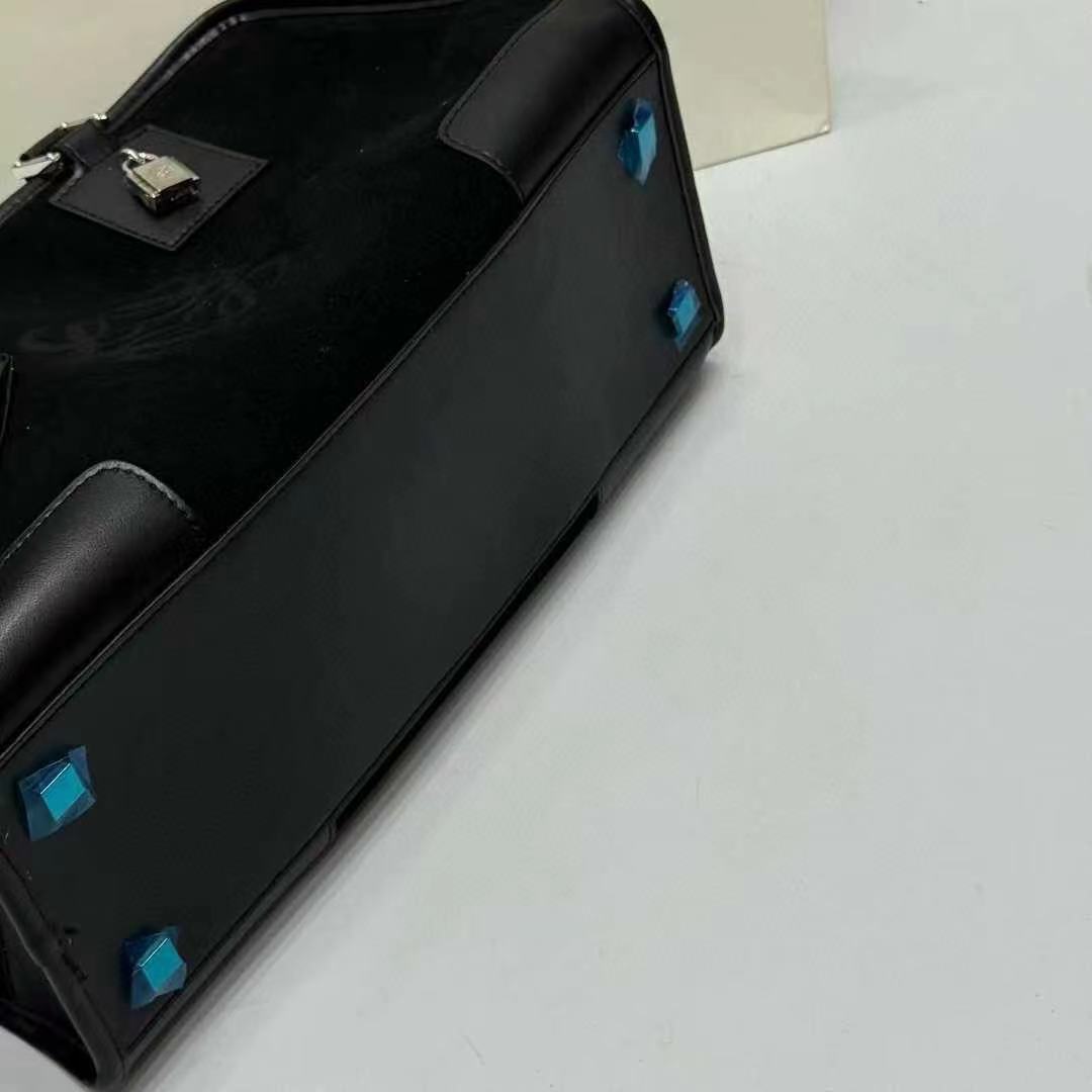 Z7792 LOEWE 59$ gallery