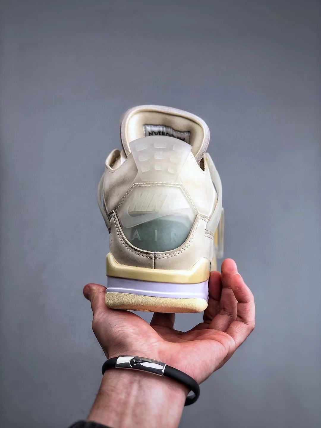 Z7794 Nike AJ4 55$ gallery