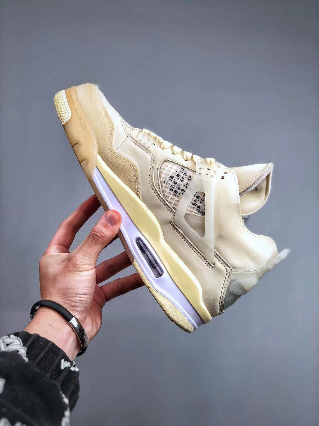 Z7794 Nike AJ4 55$ gallery