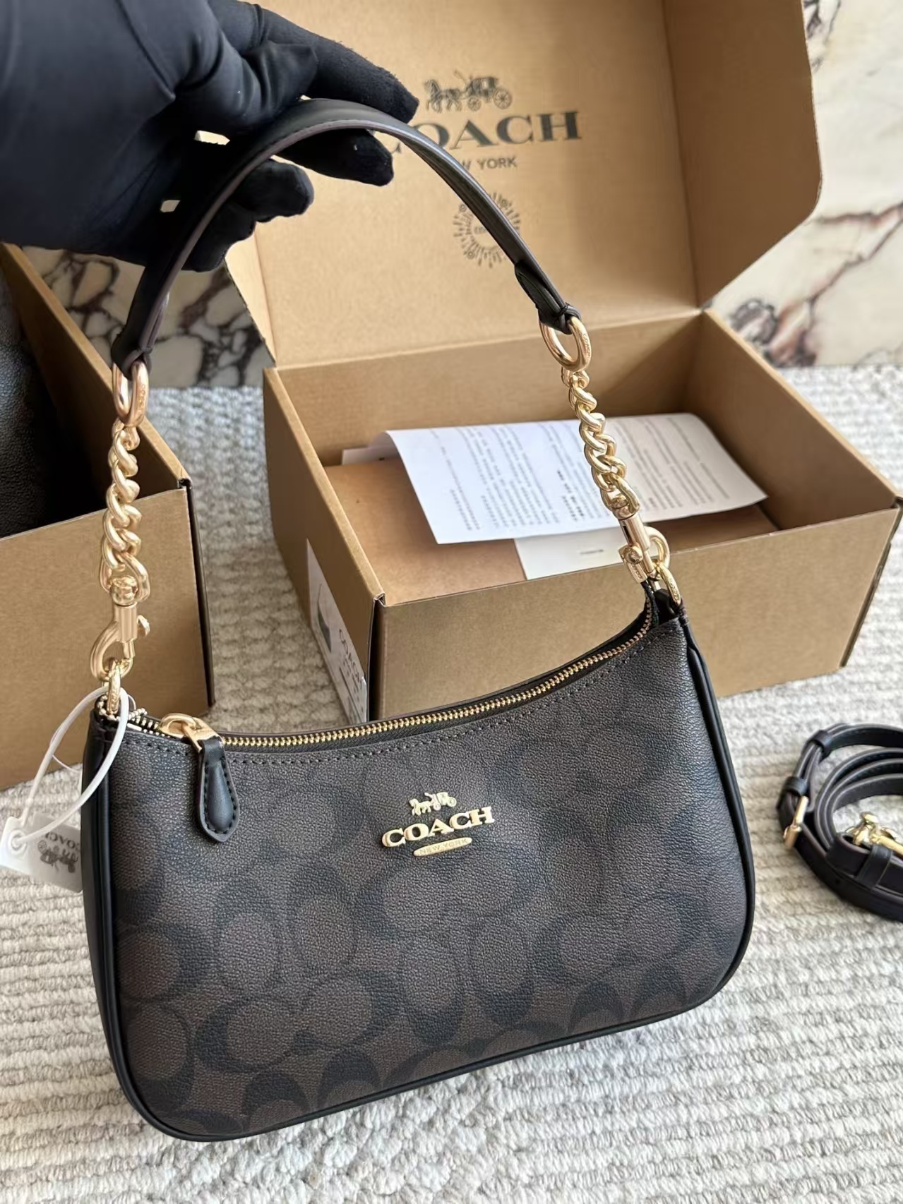 Z7803-65.99$  Dimensions: 24*15*7.5 gallery