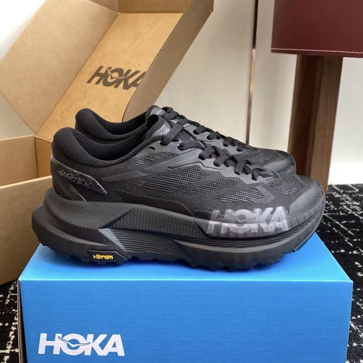 Z7806 HOKA 66.99$ gallery